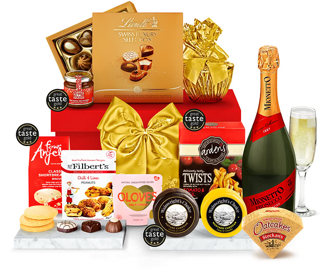 Mother's Day Edinburgh Gift Box With Prosecco